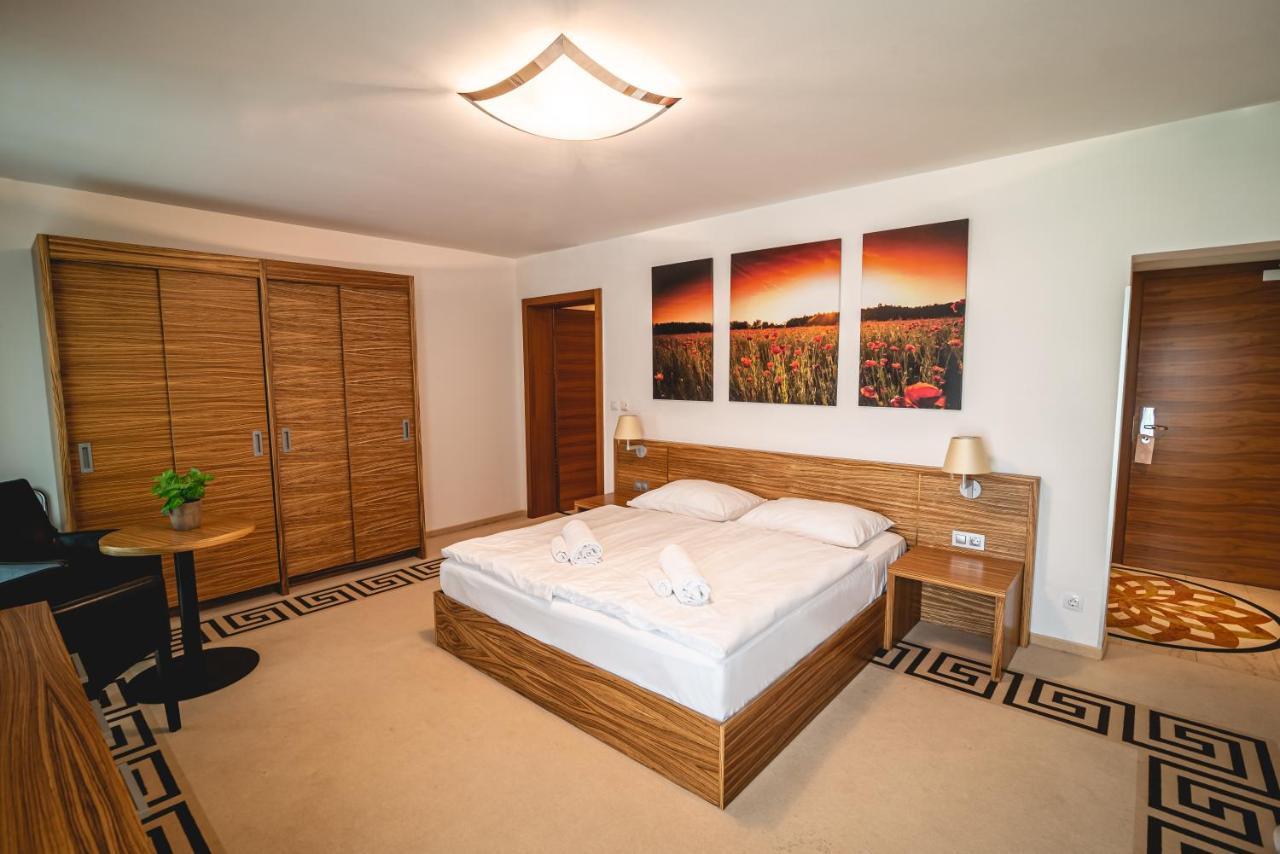 Hotel Casino & Admiral Kozina